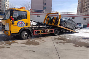 振兴区救援拖车费用怎么算